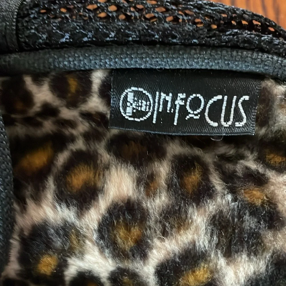 In focus camera case